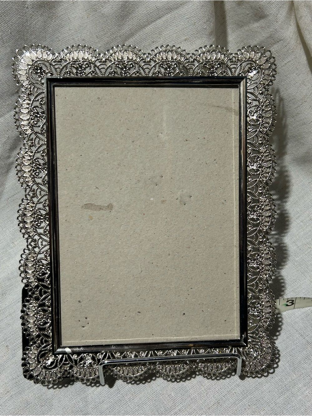 Cynthia Rowley New York silver-tone metal filigree lace picture frame